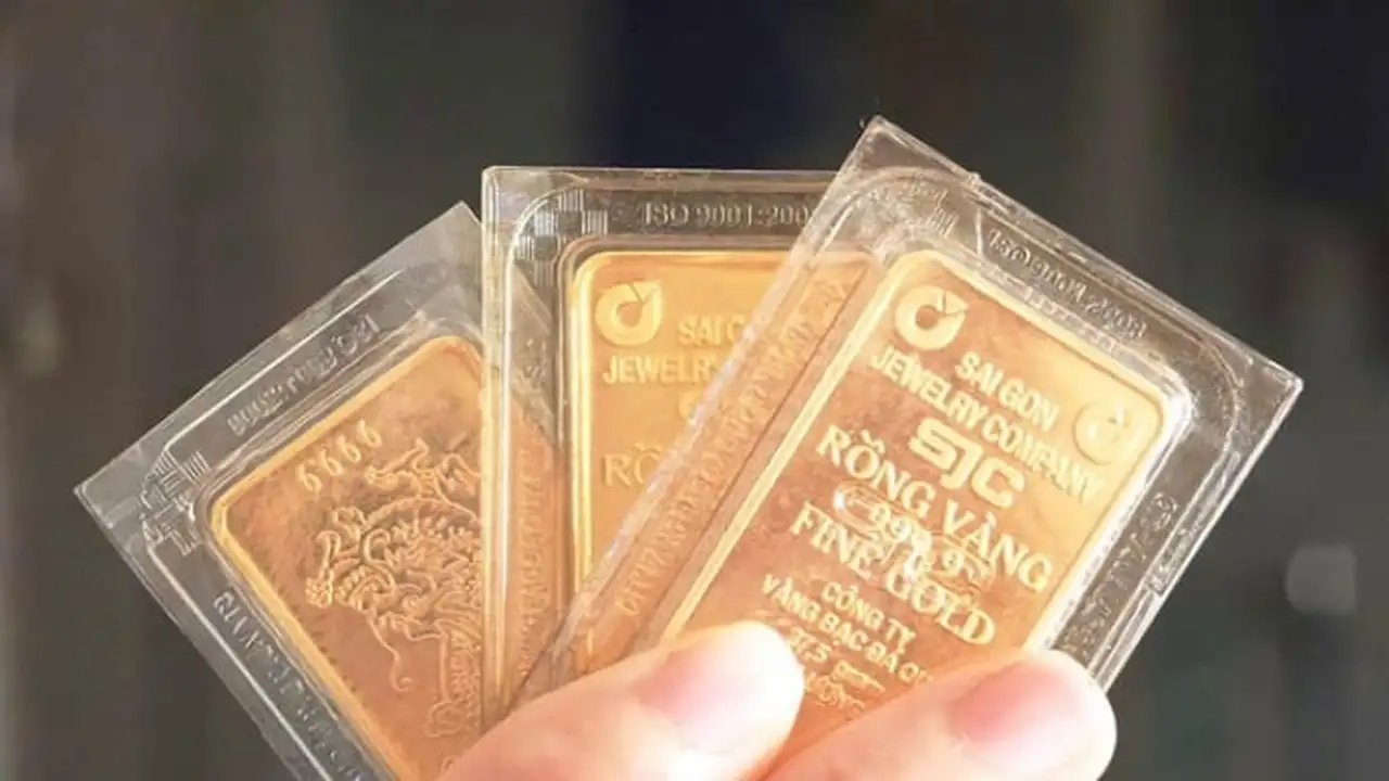 تراجع سعر الذهب بقيمة 2.2 مليون دونغ فيتنامي خلال تعاملات الليل الأخيرة